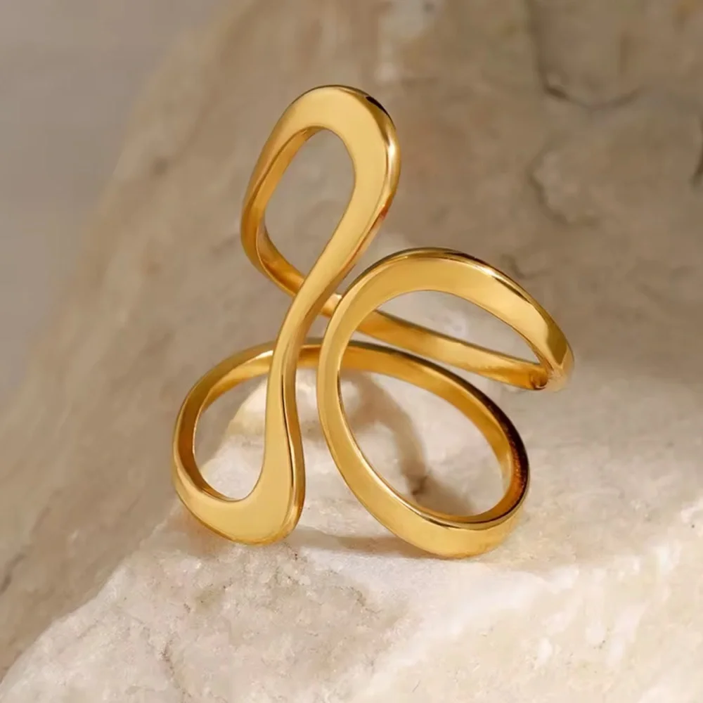 Abstract Gold Open Ring – Elegant Minimal Jewelry